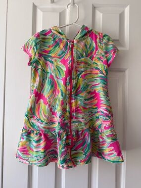 Lilly Pulitzer Pink Tropical-Print Hooded Zip Coverup size S (4-5)